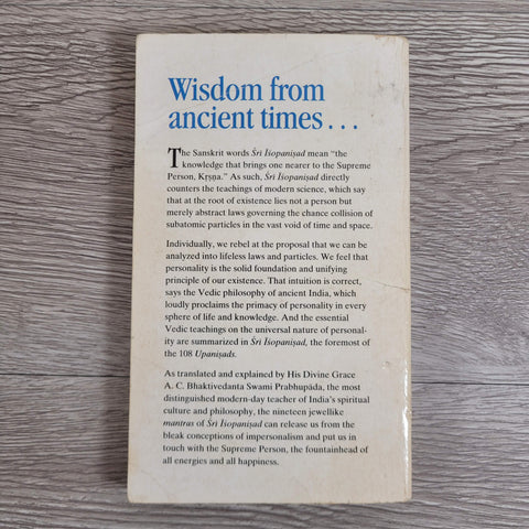 Sri Isopanisad by A. C. Bhaktivedanta Swami Prabhupada Paperback