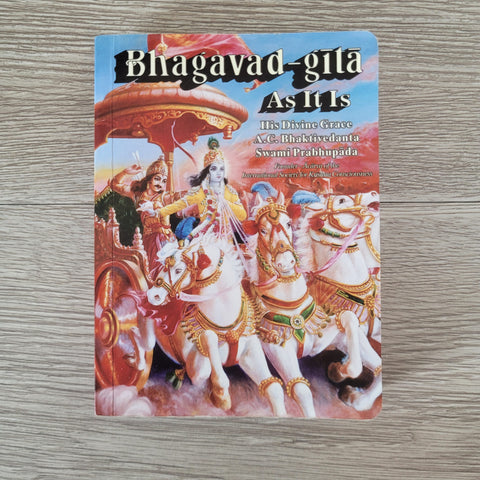 Bhagavad-Gita As It Is By A.C. Bhaktivedanta Swami Prabhupada Pocket Size