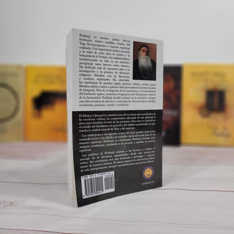Ishavasya Upanishad: Comentado por Prabhuji NUEVO Tapa Blanda Oferta Limitada