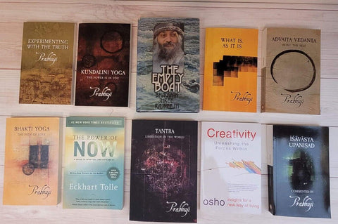 Osho Rajneesh Tolle Prabhuji NEW & Used Books Spirituality Yoga Taoism Lot of 10